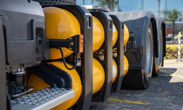 Santa Catarina conta com uma ampla rede de postos que oferecem infraestrutura para o abastecimento de frotas pesadas com Gás Natural Veicular (GNV)