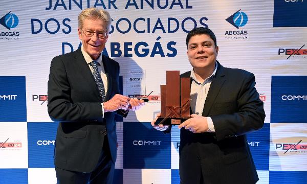 A SCGÁS foi premiada no PEx 2024, Programa de Excelência em Distribuição, promovido pela Commit, destacando seu desempenho em gestão e fornecimento de gás natural.