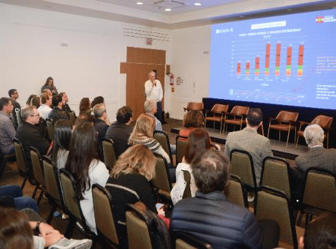 A SCGÁS promoveu a segunda edição do seu Encontro Trimestral de 2025 em Florianópolis, reunindo colaboradores para discutir projetos estratégicos, promover a integração entre áreas e reforçar o compromisso da empresa com a inovação e eficiência.
