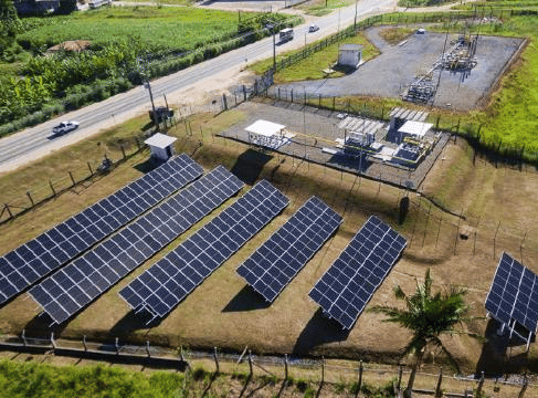 A usina fotovoltaica, com 202 pain&eacute;is solares e capacidade instalada de 112 kWp, abastece parte das opera&ccedil;&otilde;es da SCG&Aacute;S,