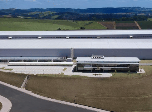  A estrutura local deu lugar a uma solu&ccedil;&atilde;o em nuvem, hospedada em um datacenter de refer&ecirc;ncia na Am&eacute;rica Latina