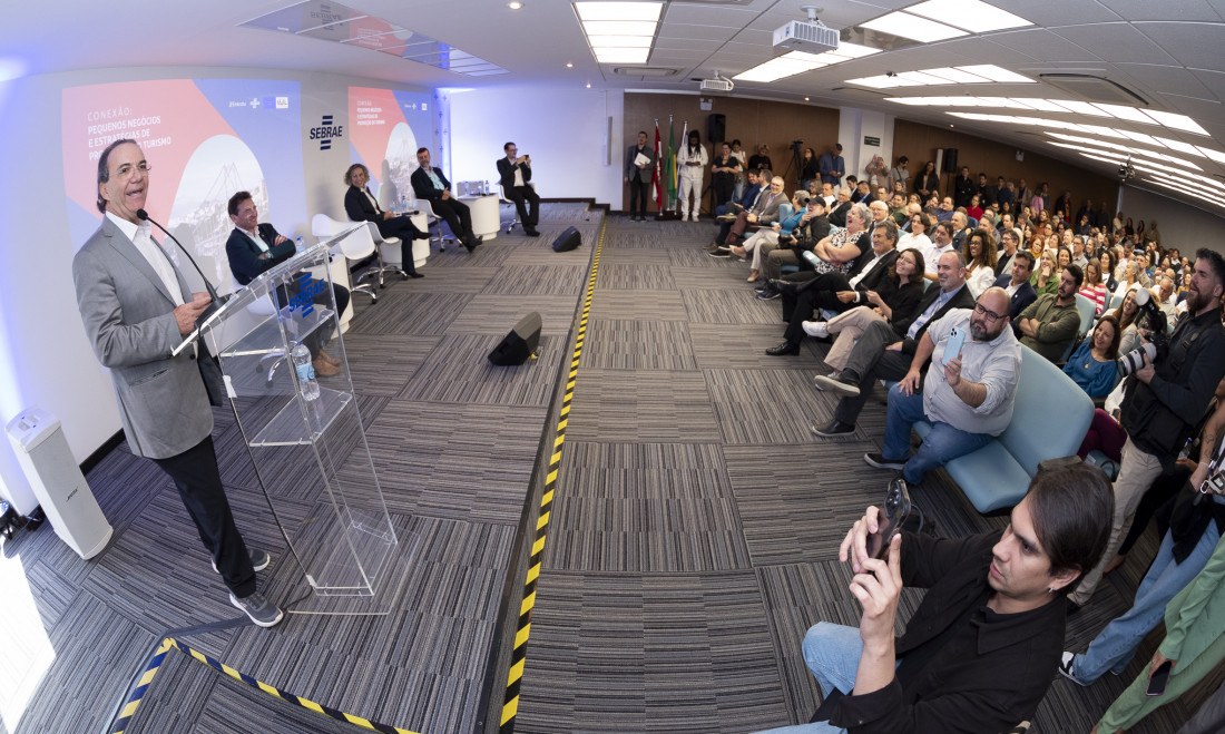 Décio Lima, do Sebrae, no encontro em Florianópolis (21/6)