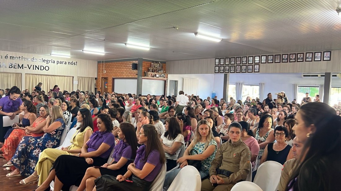 
Escola do Legislativo promove eventos para promover a participação das mulheres nas eleições, como o Caravana da Mulher