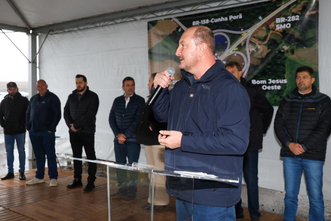 Governador int erino Mauro de Nadal 