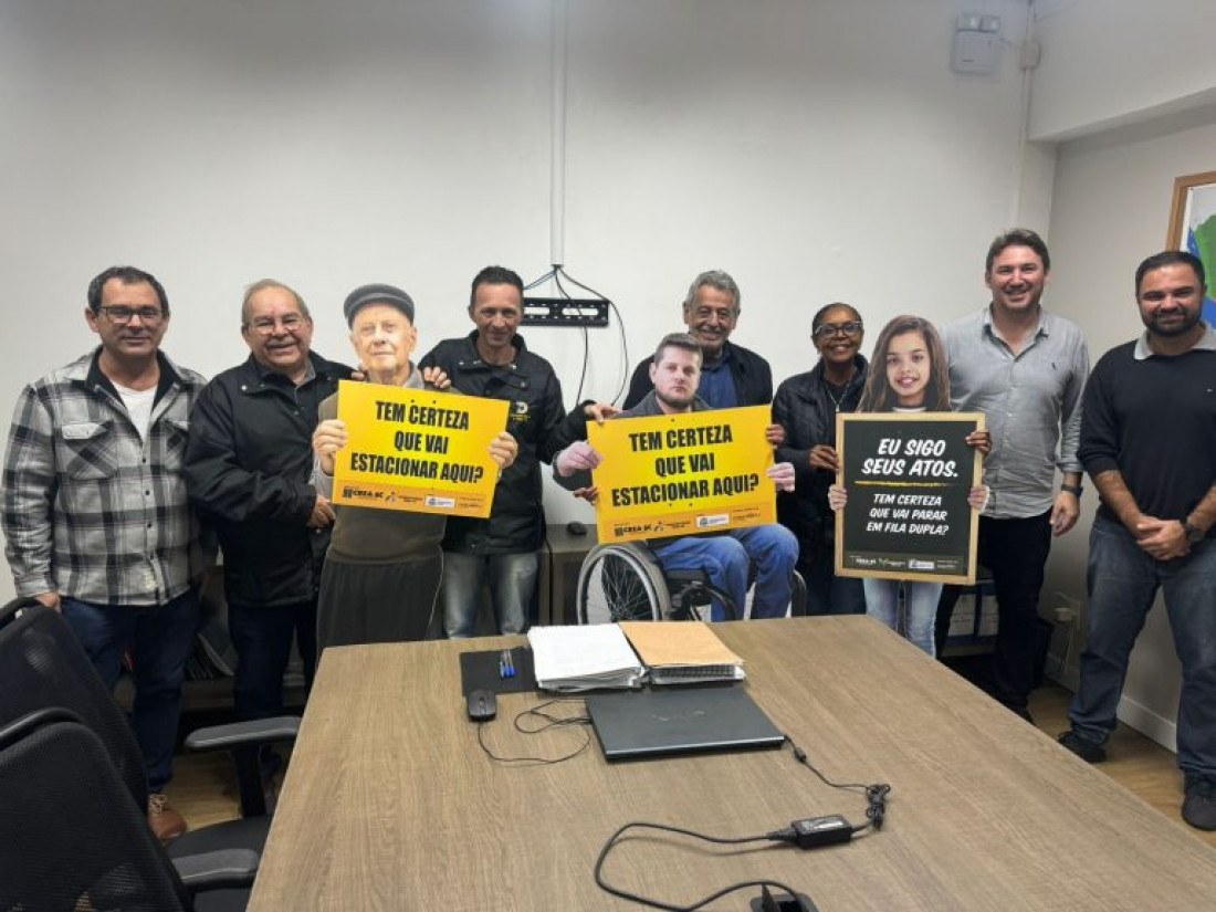 Os municípios receberam totens e painéis de sinalização para orientar a população e promover o respeito à legislação vigente