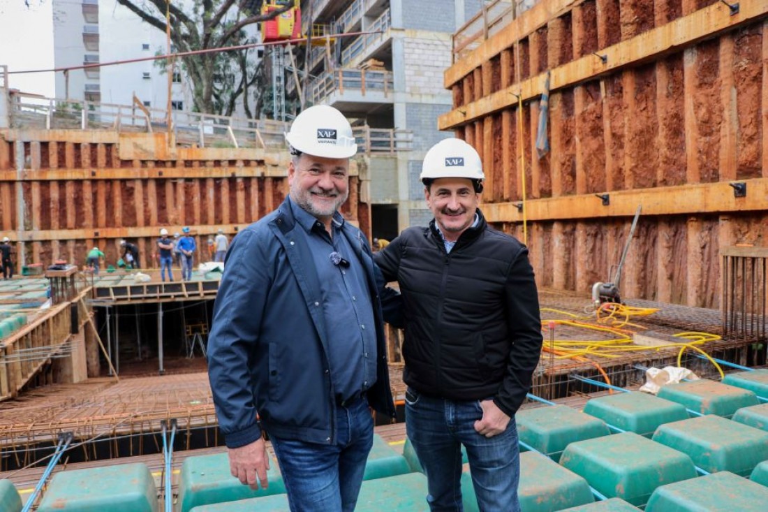 CEO da Xap Empreendimentos, André Telöcken e diretor de marketing do XAP Tower, Auro Pinto 