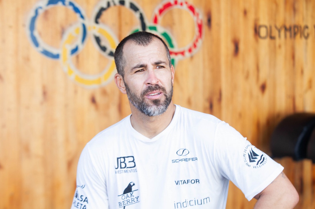 O veleiro Bruno Fontes é um dos 11 catarinenses presentes da Olimpíadas de Paris 2024