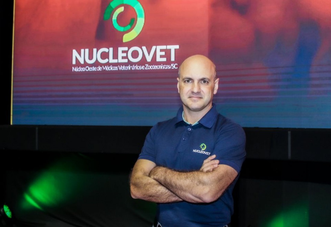 Presidente do Núcleo Oeste de Médicos Veterinários e Zootecnistas (Nucleovet), Tiago José Mores