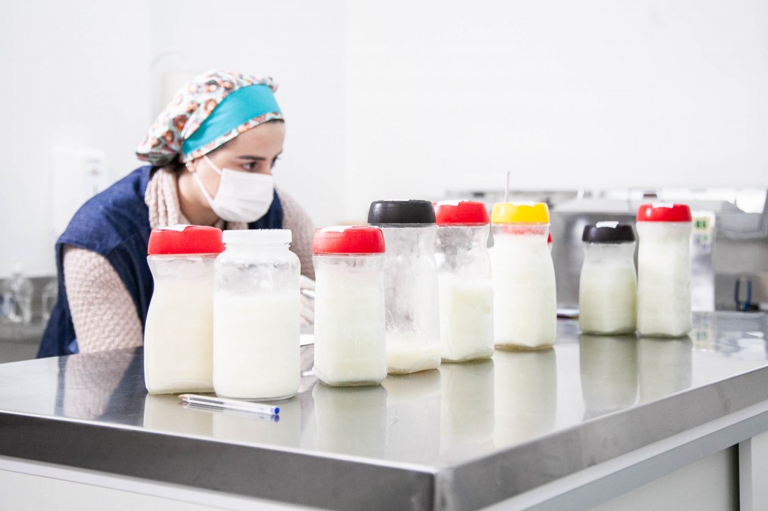 Mês de agosto é voltado para a importância da amamentação e também para a doação de leite materno