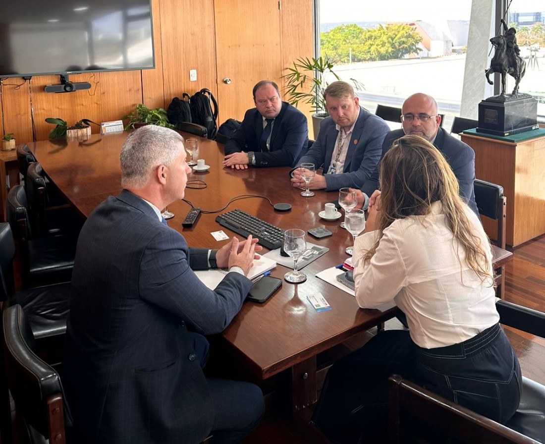 FECAM se reuniu com a Secretaria de Relações Institucionais da Presidência da República para tratar de ações concretas que possam melhorar a situação dos municípios catarinenses