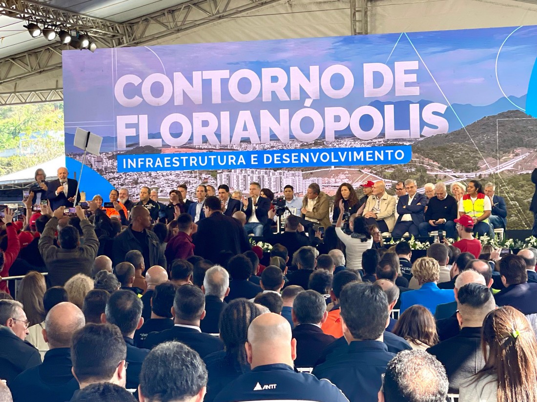 Comitiva de Brasília celebrou a inauguração do Contorno Viário. A rodovia conta com 50 km de pistas duplas, seis acessos por trevos, sete pontes e quatro túneis duplos