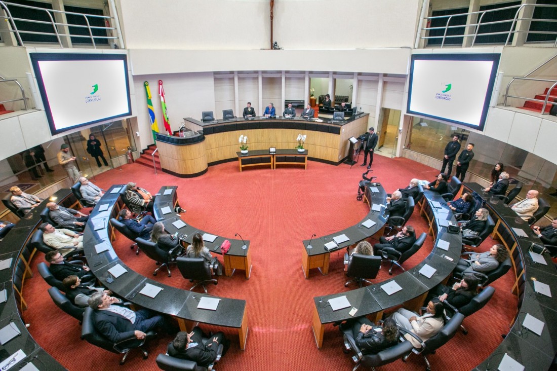 A solenidade contou com o apoio do Programa Educando Cidadãos e reforça o compromisso do Estado com a promoção da transparência e integridade no setor público.