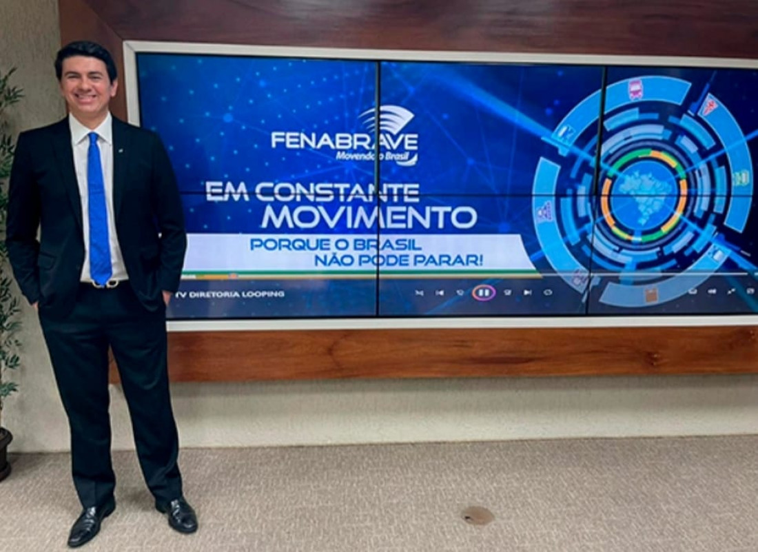 Arcelio Alceu dos Santos Junior é eleito, por unanimidade,
novo presidente da FENABRAVE e FENACODIV para triênio
2025-2027