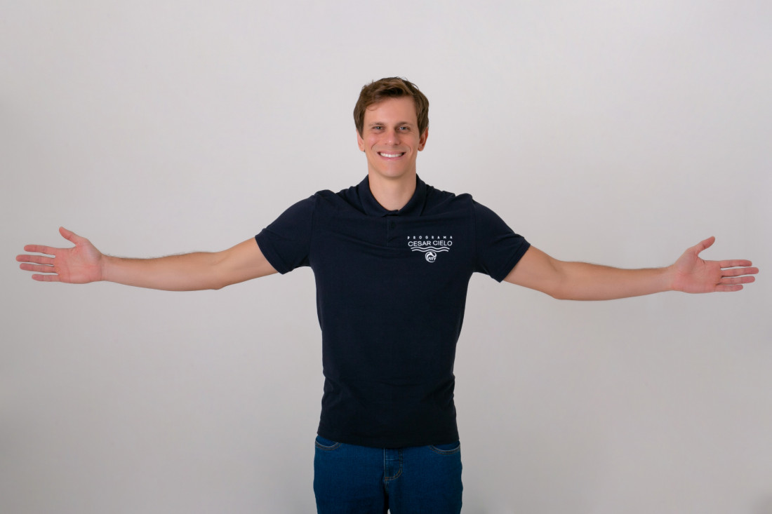 Campeão olímpico Cesar Cielo faz a palestra 