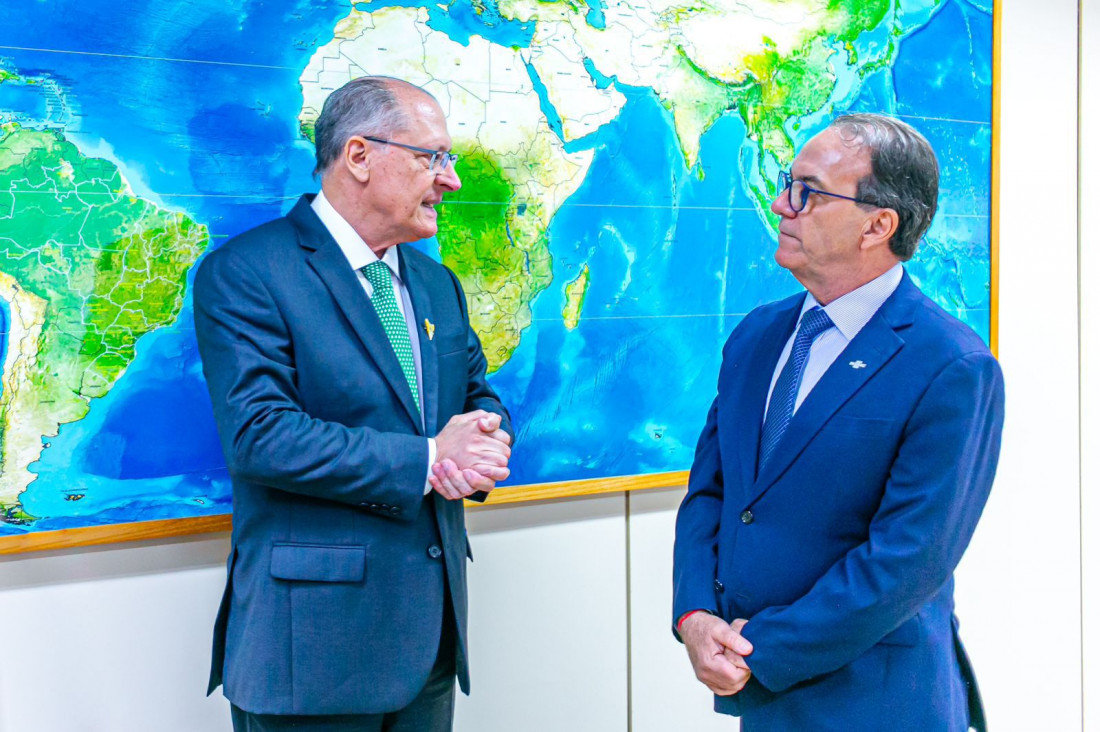 Vice-presidente Geraldo Alckimin e o presidente do Sebrae, Décio Lima  
