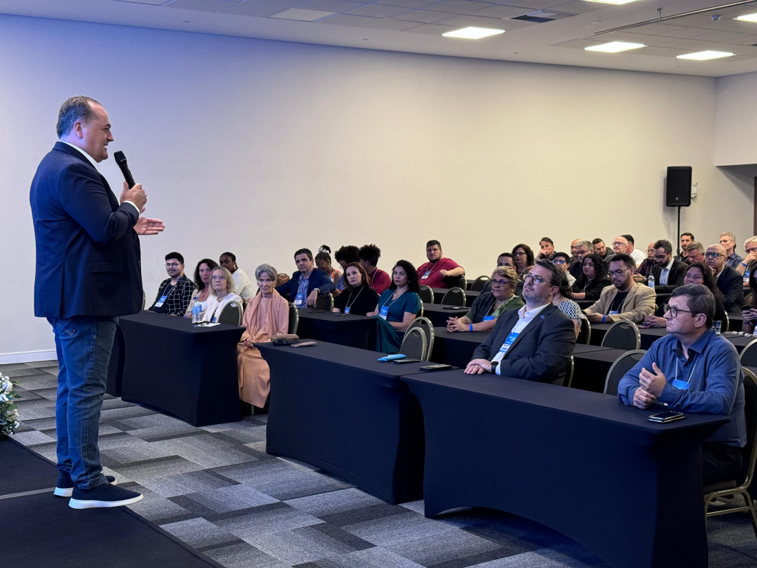 Em Florianópolis, o 1º encontro presencial do Fórum de Universidades pela Paz (FOUP) reuniu especialistas, acadêmicos e líderes para refletir sobre os desafios e caminhos para a construção da paz.