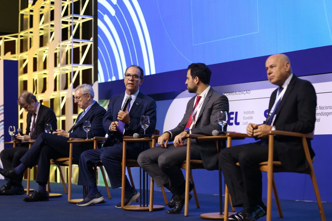 Décio Lima, presidente do Sebrae, destacou a importância do acesso ao crédito e da colaboração para impulsionar a inovação e a competitividade do setor