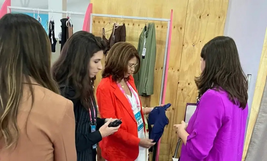 Representando a região, elas apresentaram o projeto Rota de Compras, que combina turismo e compras para valorizar a identidade industrial e cultural local. O projeto chamou a atenção dos participantes e palestrantes pela sua inovação e impacto no desenvolvimento econômico regional