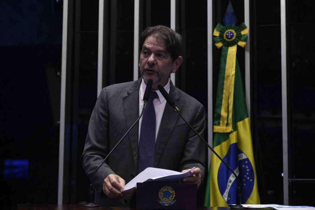 Cid Gomes foi o relator no Senado