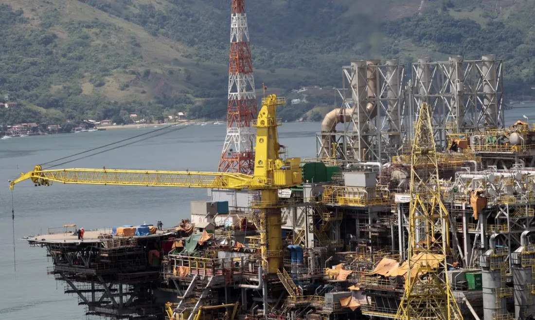 Projeto que muda regra na área de petróleo e gás é aprovado na Câmara