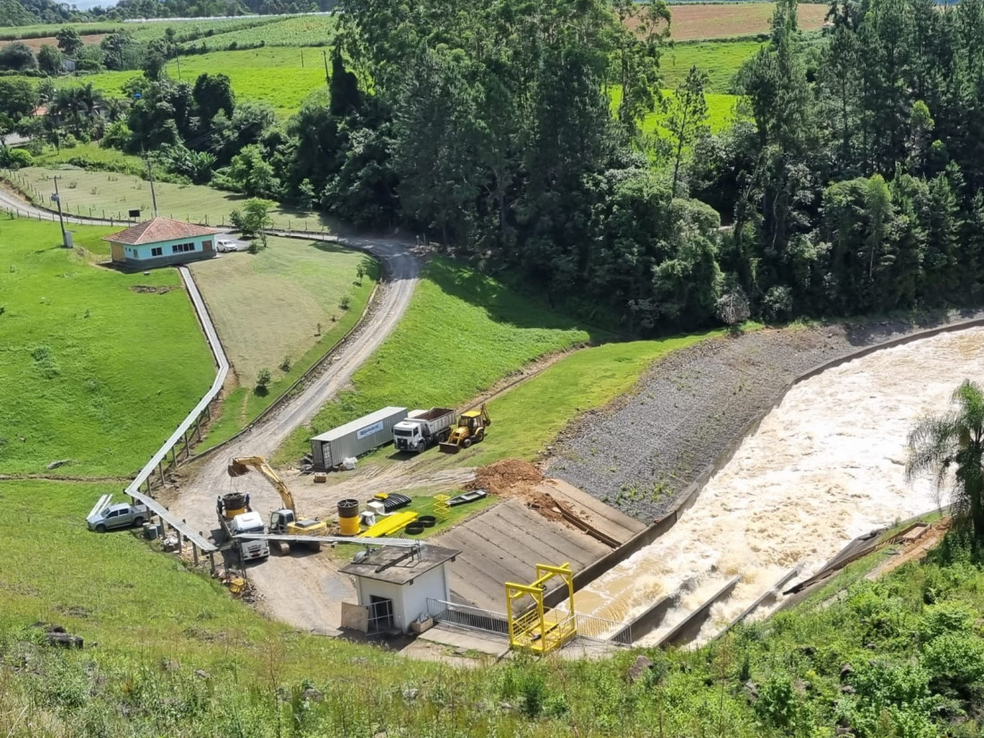 Obras na barragem de Ituporanga