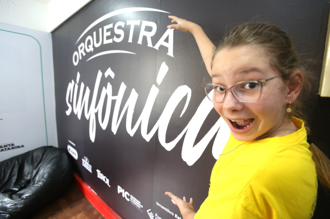 Bárbara Otto se sente à vontade no ambiente da Escola