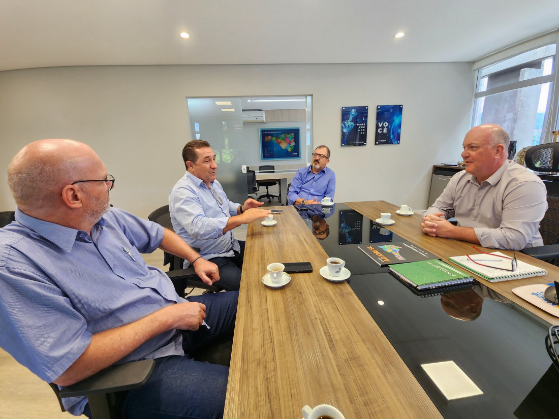 Encontro ocorreu na sede do Crea/SC, em Florianópolis