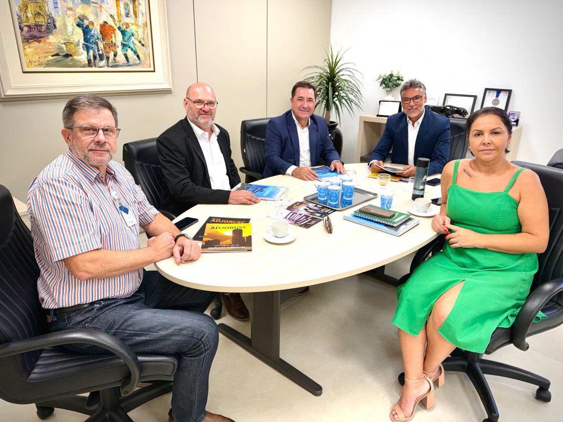 Encontro ocorreu na sede da AEMFLO e CDL-SJ, na Grande Florianópolis