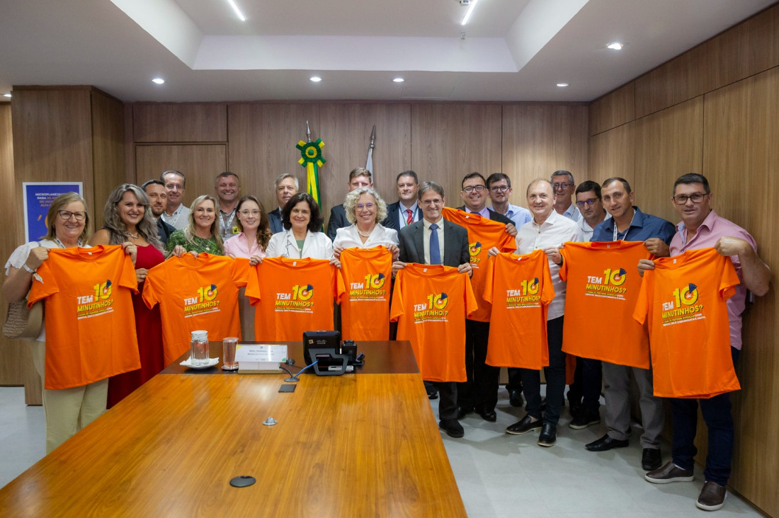 A comitiva foi acompanhada pelos deputados estaduais Fabiano da Luz e Neodi Saretta, ambos do PT