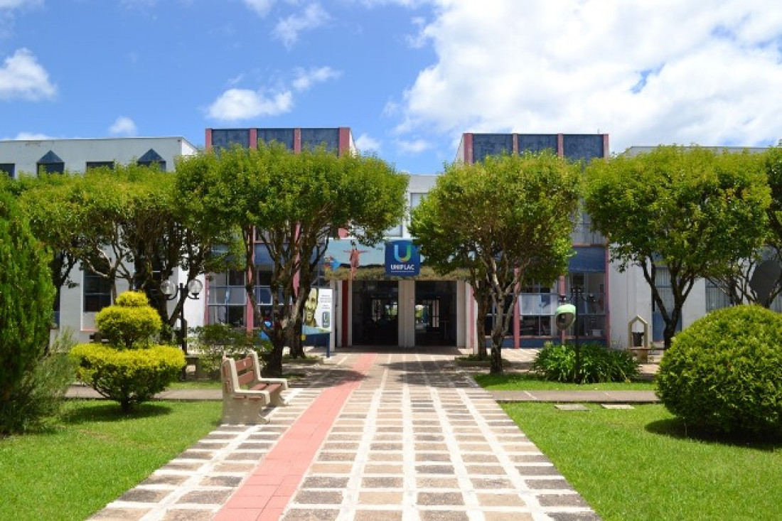 Criado em 2021, o Movimento de Mulheres Municipalistas Catarinenses é um espaço para promover a troca de experiências e o fortalecimento de redes de apoio para enfrentar os desafios da gestão municipal.