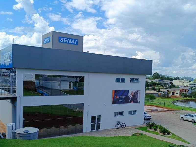 Prédio do SENAI inaugurando em Pinhalzinho irá atender 20 cidades na região