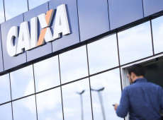 Caixa libera abono salarial para nascidos em fevereiro