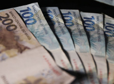 Tesouro paga R$ 1,33 bi em dívidas de estados e municípios 