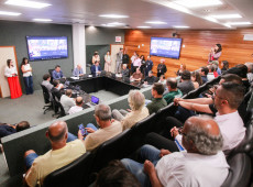 Comissão de Pesca e Aquicultura da Alesc ouviu representantes dos pescadores artesanais e do governo federal