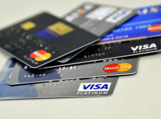 Metade dos brasileiros sofreu fraude em 2024, diz Serasa Experian
