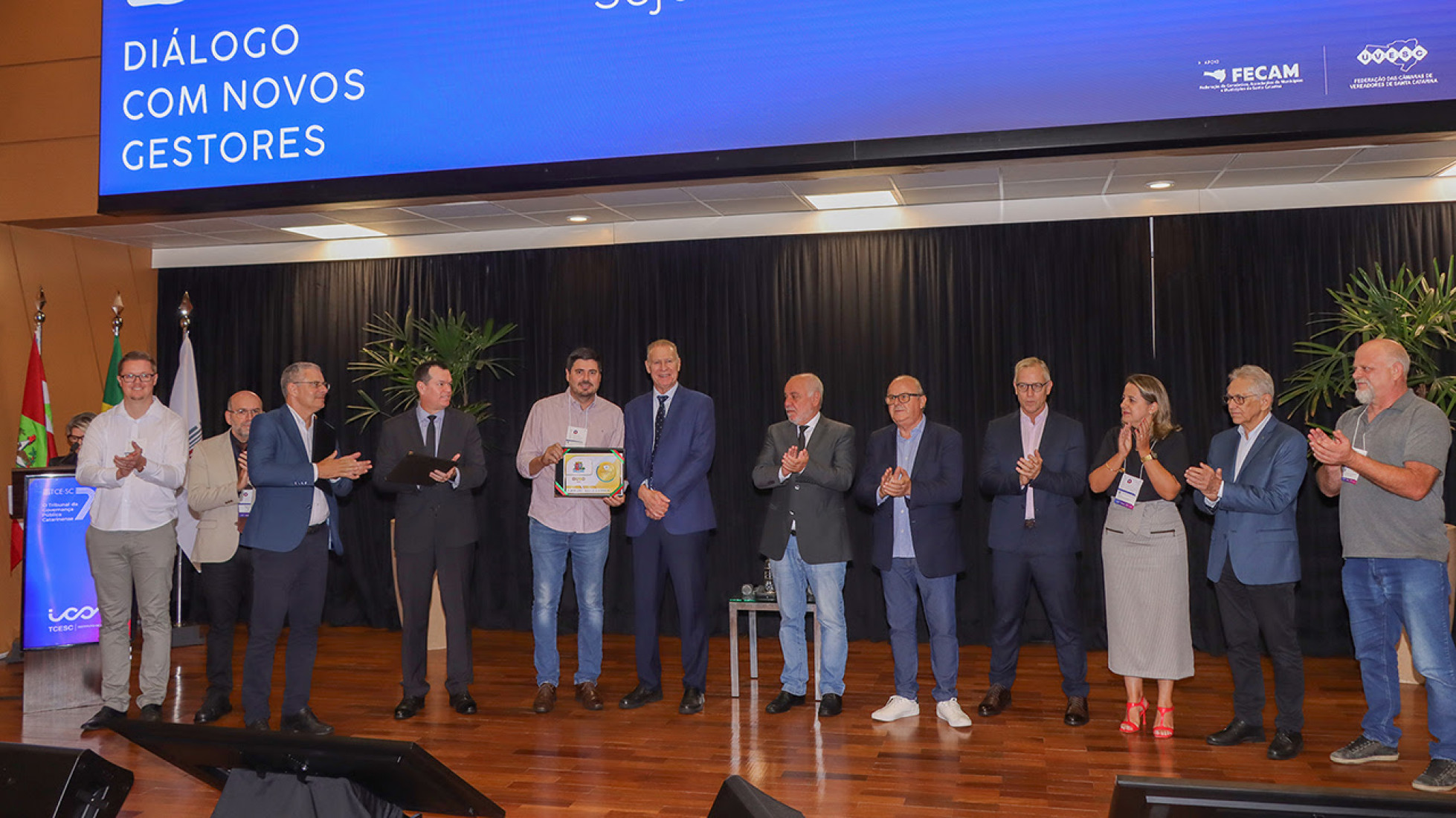 O ato ocorreu na abertura da última etapa do evento 