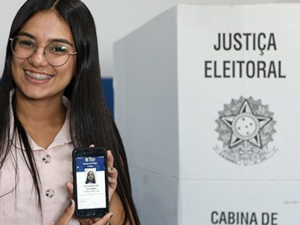 Caso não regularize a situação até 19 de maio, o eleitor ou a eleitora pode ter o título cancelado.