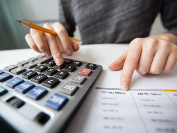 A satisfação com o emprego atual recuou 1,8% na comparação mensal e 4,6% na comparação anual, chegando a 126,8 pontos – menor nível do indicador nos últimos 18 meses