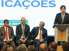  O novo ministro das ComunicaÃ?Â§Ã?Âµes, Frederico de Siqueira Filho foi empossado durante cerimonia no ministÃ?Â©rio