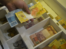 Portabilidade de consignado para CLT entre bancos começa a valer