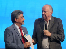 Paulo Ziulkoski, e pelo consultor Hugo Lembeck