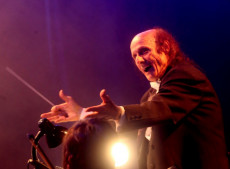  o Ossca Rock City: O Rock em Sinfonia!, que vai apresentar os maiores clássicos do rock mundial embalados em arranjos luxuosos executados pela Orquestra Sinfônica de Santa Catarina (Ossca)