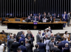 Aumento representa uma carga tributária adicional sobre setores essenciais da economia brasileira.

