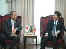 Antecedendo a missão oficial, Jorginho Mello vai a Brasília no dia 4 de junho para visitas oficiais às embaixadas da China, da União Europeia, do México, do Japão e da Coreia.
