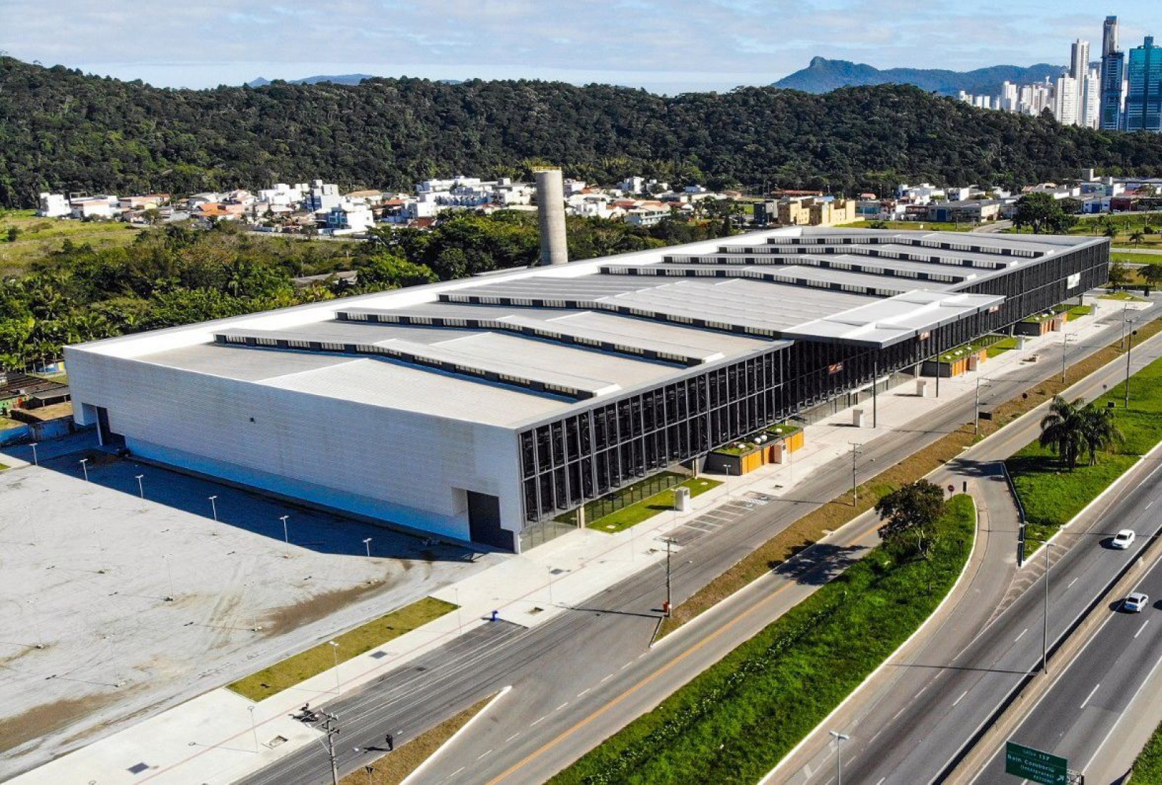 A ExpoSuper 2025, promovida pela Acats, promete reunir 25 mil visitantes em Balneário Camboriú entre 16 e 18 de junho