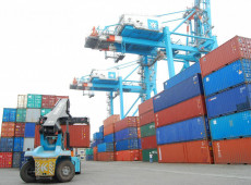 Desempenho operacional do Porto de Itajaí tem impacto direto na economia local,