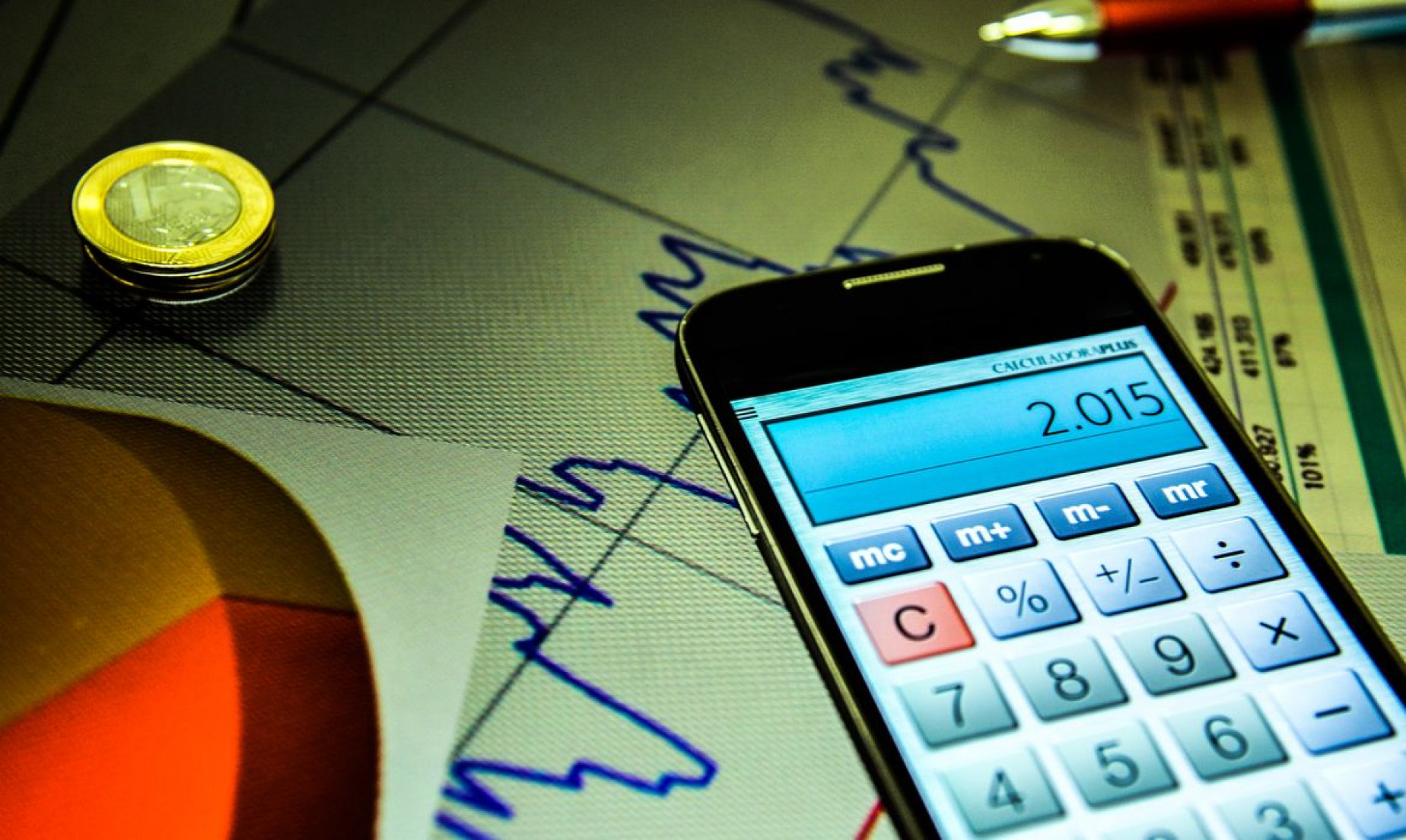 Mercado prevê crescimento econômico de 2,2% em 2025