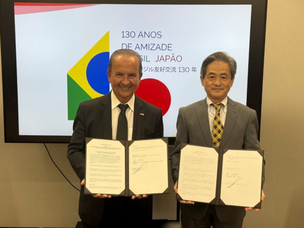 A Carta de Intenções também prevê incentivo à presença de empresas japonesas em território catarinense