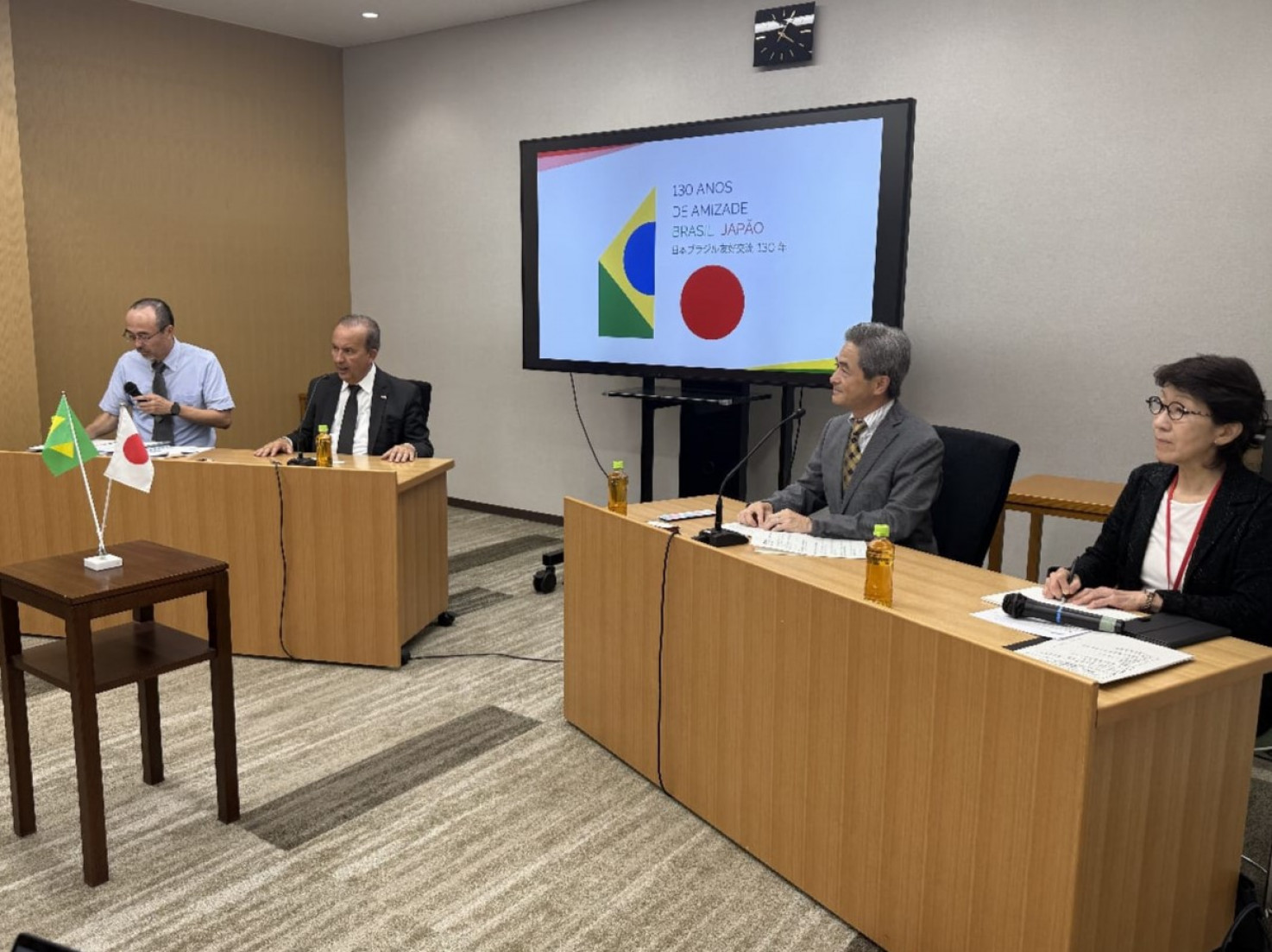 Santa Catarina e Japão assinam protocolo para investimentos no Porto de São Francisco do Sul.