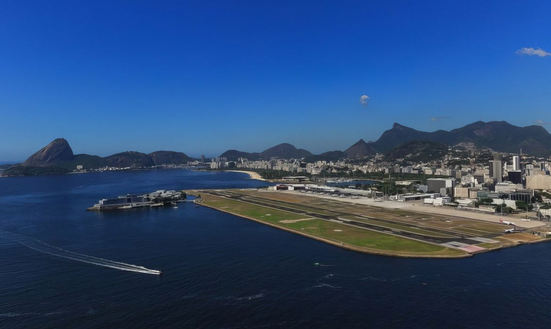 Aeroporto Santos Dumont ficará fechado durante cúpula do Brics
